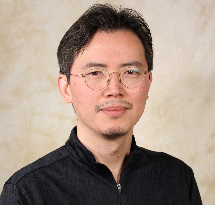 Dr. Thomas Cho